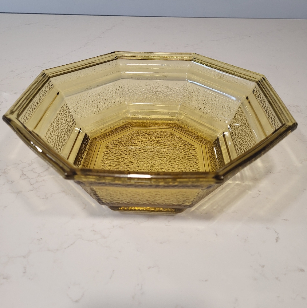 Elegant Gold Glass Bowl